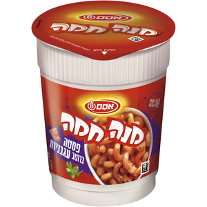  מנה חמה פסטה ברוטב עגבניות 